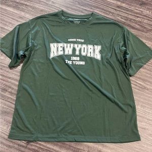 Womens oversized small T-shirt-new!